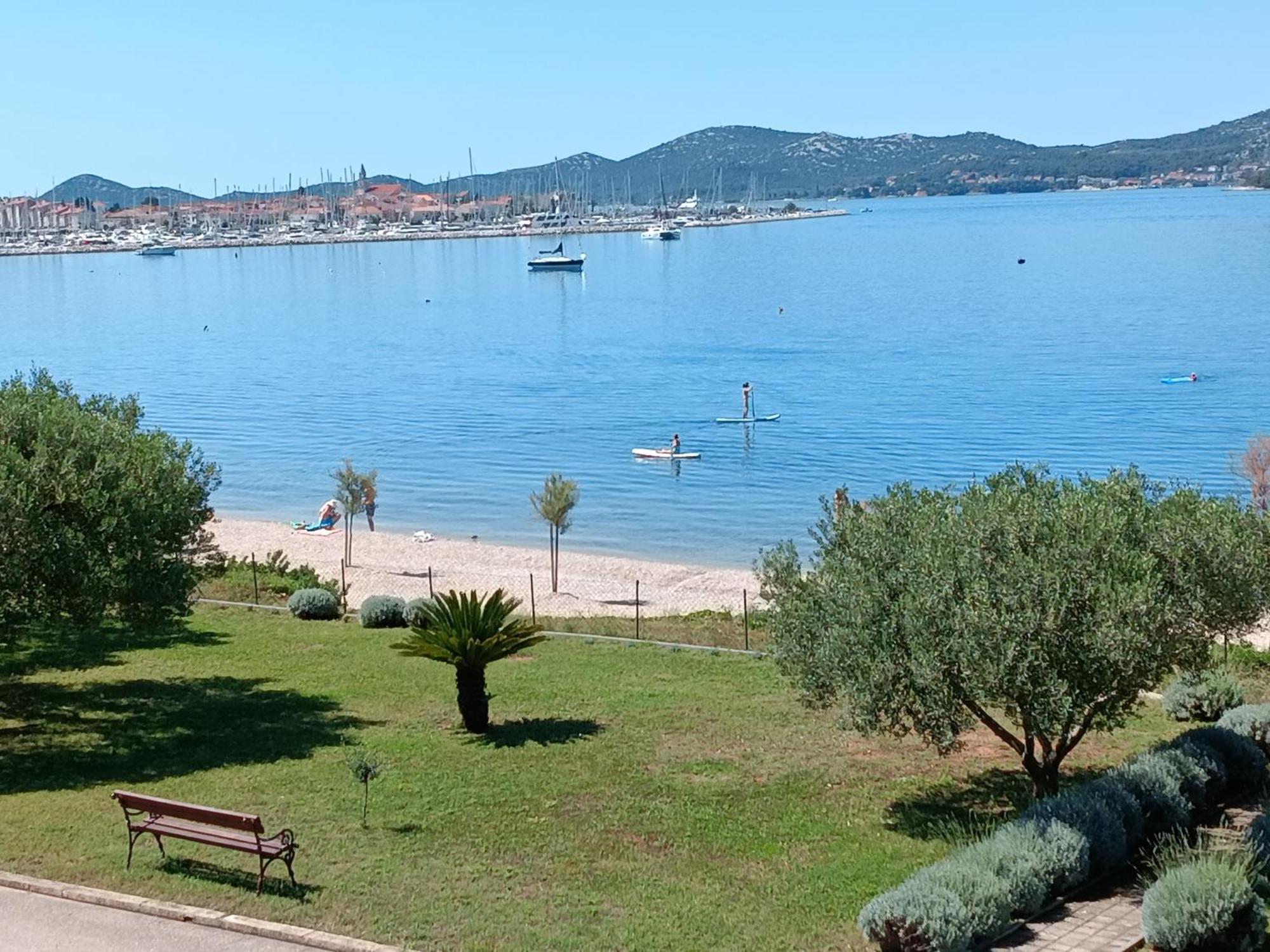 Luxury Beach Apartment Biograd Na Moru Exterior foto